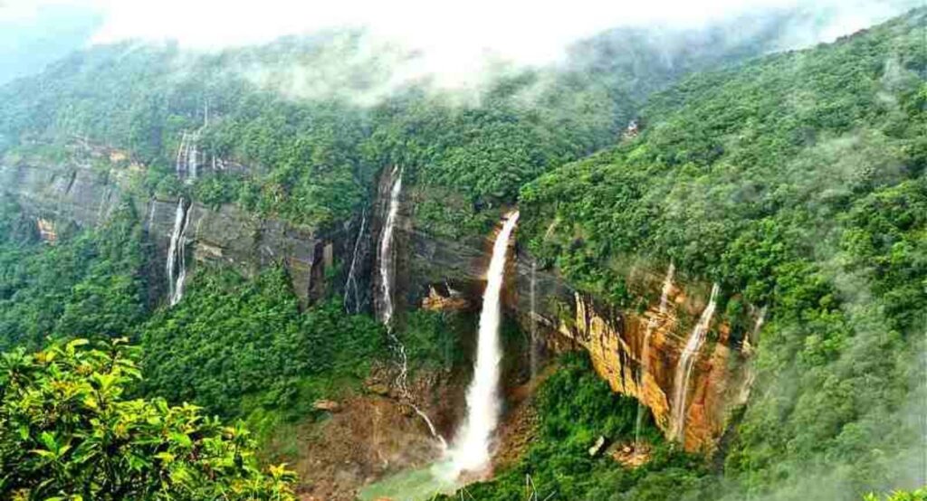 10 Best Waterfalls in India