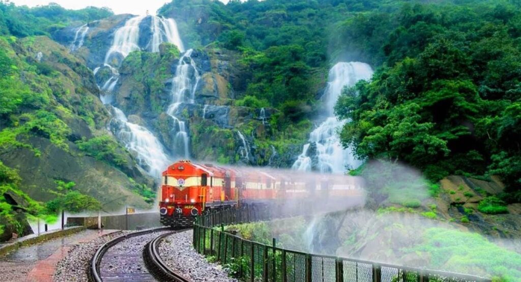 10 Best Train Journeys in India