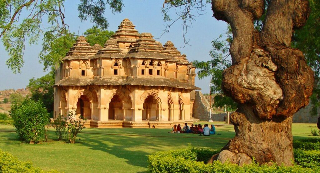 8 Best Historical Sites to Explore in India