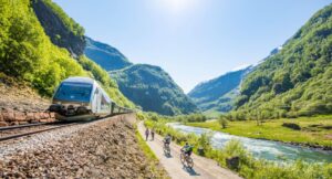 Best 5 Scenic Train Rides for Stunning Views